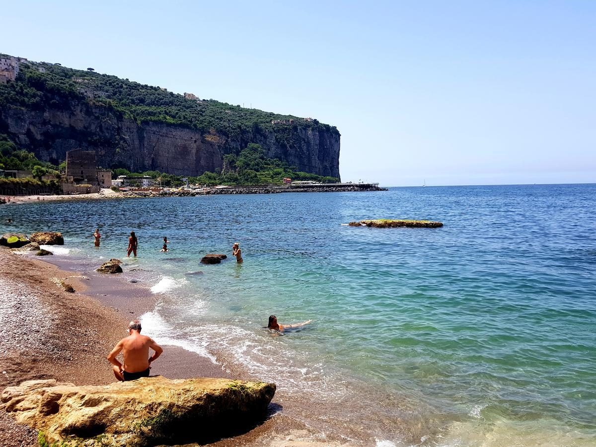 ヴィーコ・エクエンセDimora Del Conte Sorrento Coast Seaviewアパートメント エクステリア 写真